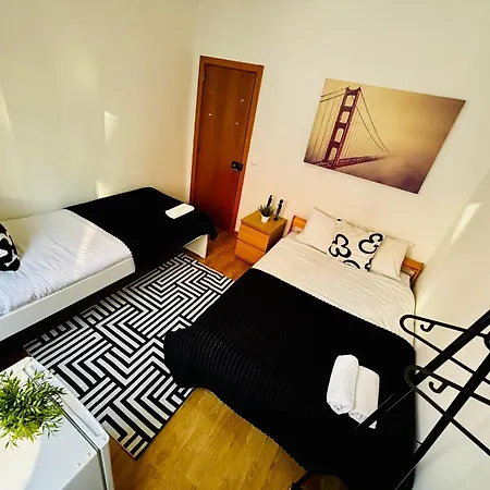 Hostel High Standard In Marques Do Pombal *